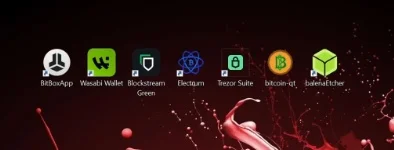 Software icons on a desktop including Bitcoin-qt and Bitcoin Knots.